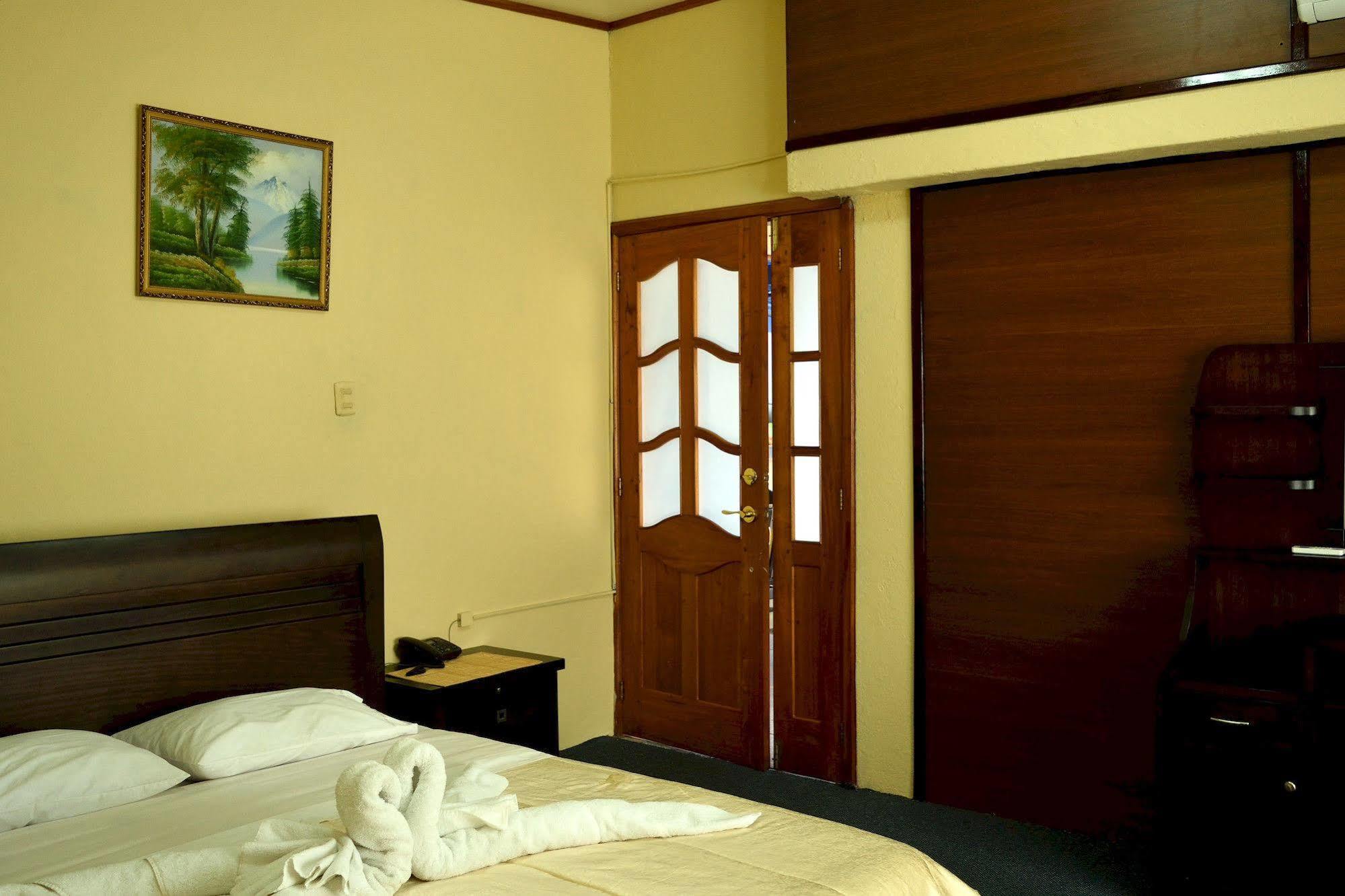 Hostal Cormorant Flightless Puerto Ayora (Galapagos Islands) Extérieur photo